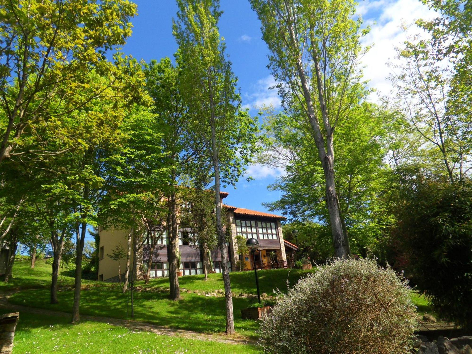Hotel El Carmen Ribadesella Εξωτερικό φωτογραφία
