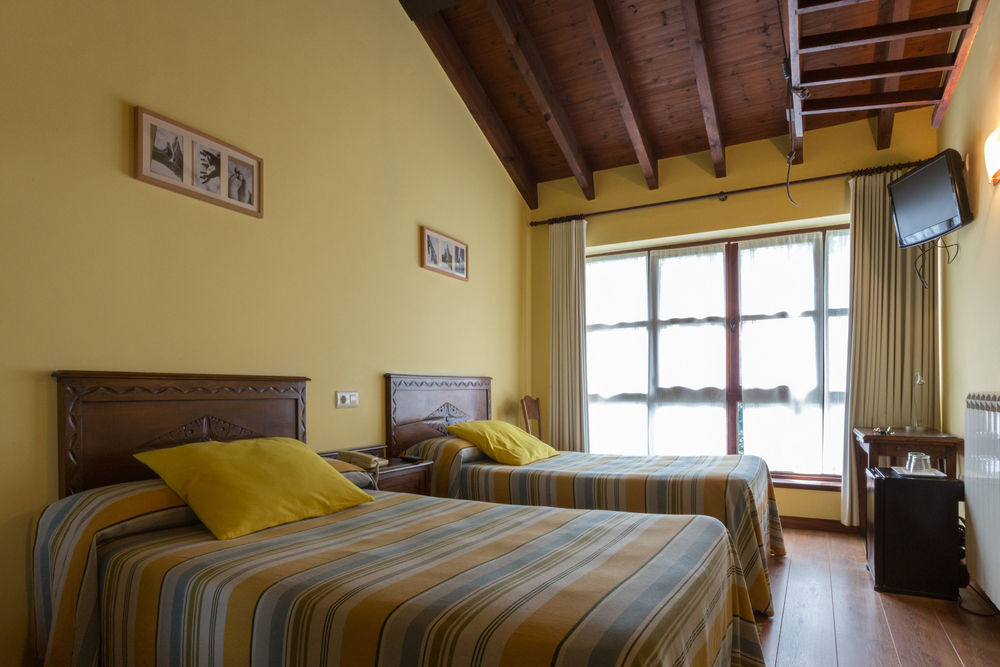 Hotel El Carmen Ribadesella Εξωτερικό φωτογραφία